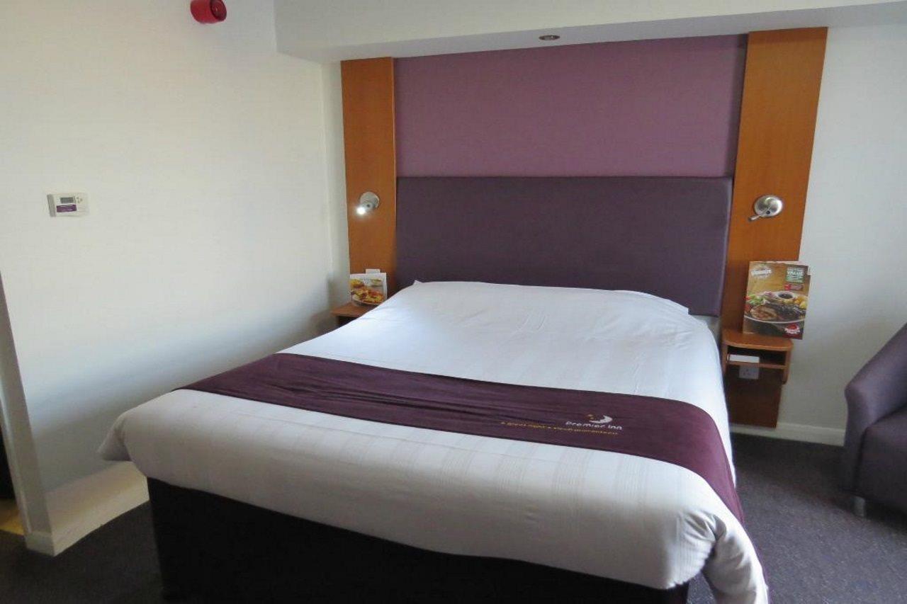 Premier Inn Watford - Croxley Green Экстерьер фото